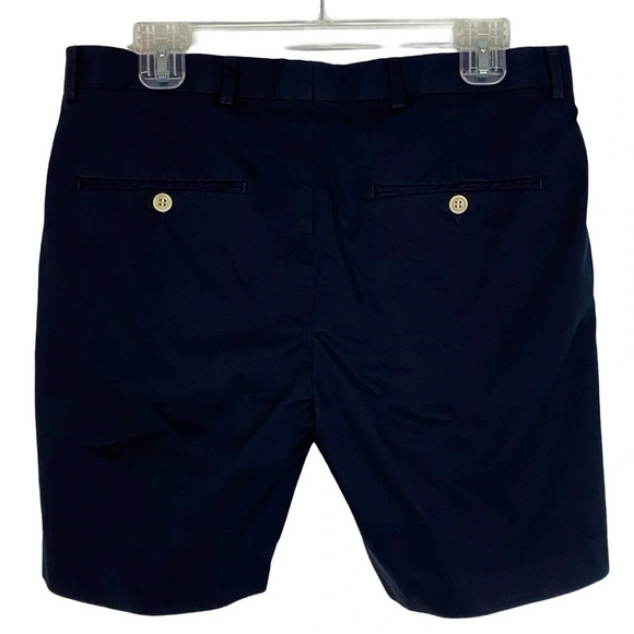 H&M Men's Navy Flat Front Shorts - Picture 2 of 7